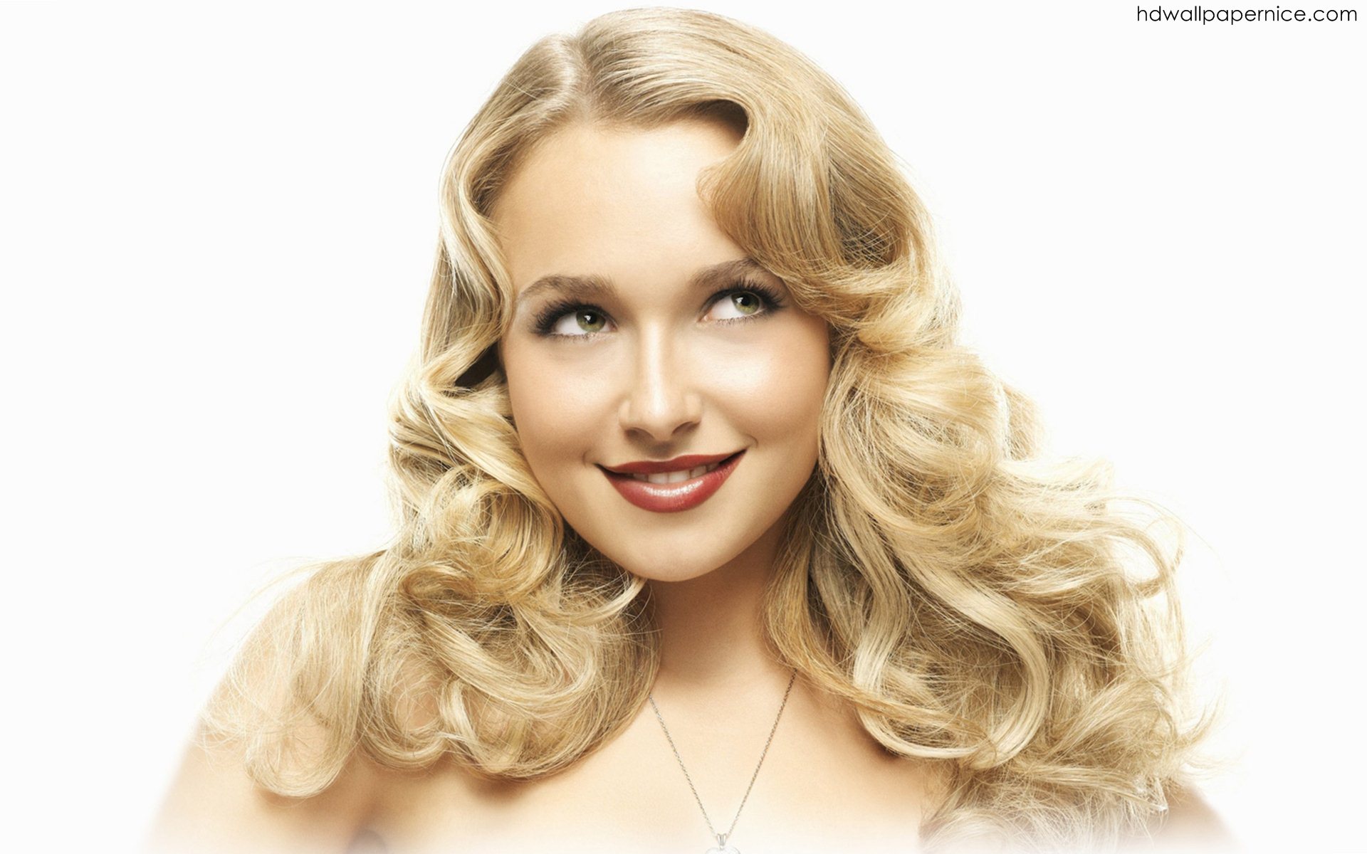 Hair Iron - HD Wallpaper 