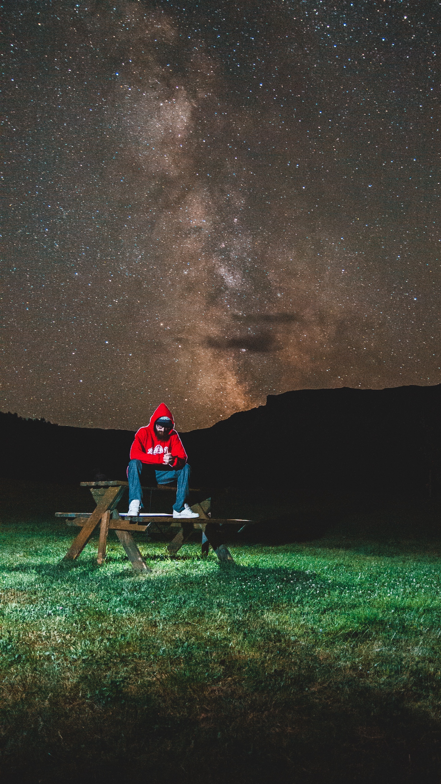 Wallpaper Man, Loneliness, Sad, Starry Sky - Wallpaper - HD Wallpaper 