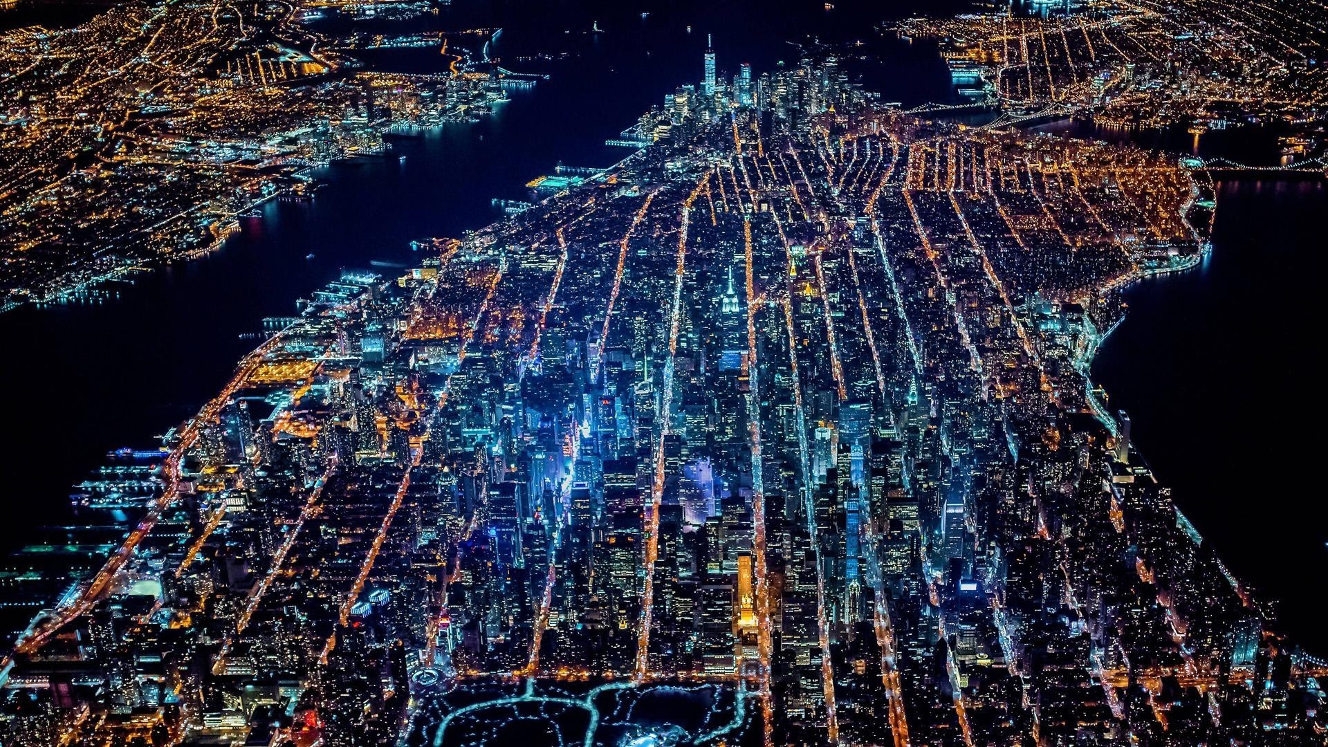 Cityscape Street Light Manhattan New York City Night - New York At Night Wallpaper Hd - HD Wallpaper 