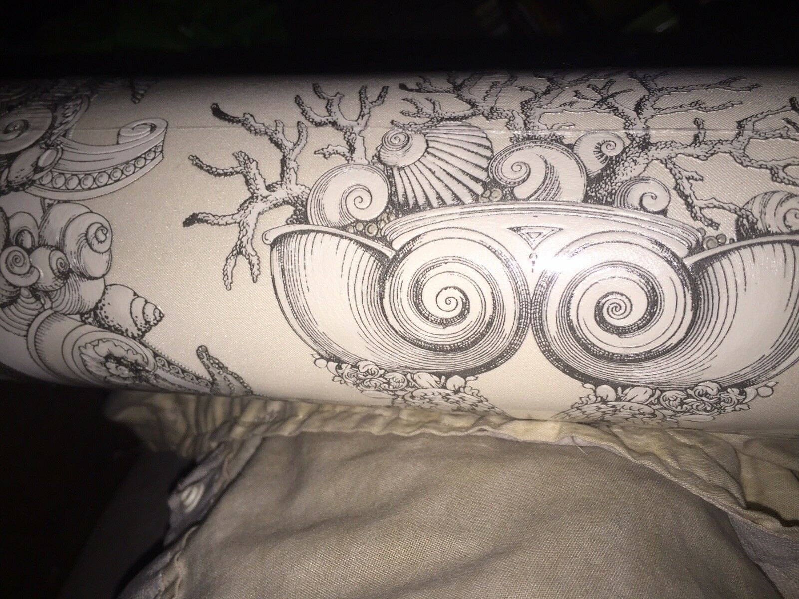 Couch - 1600x1200 Wallpaper - teahub.io