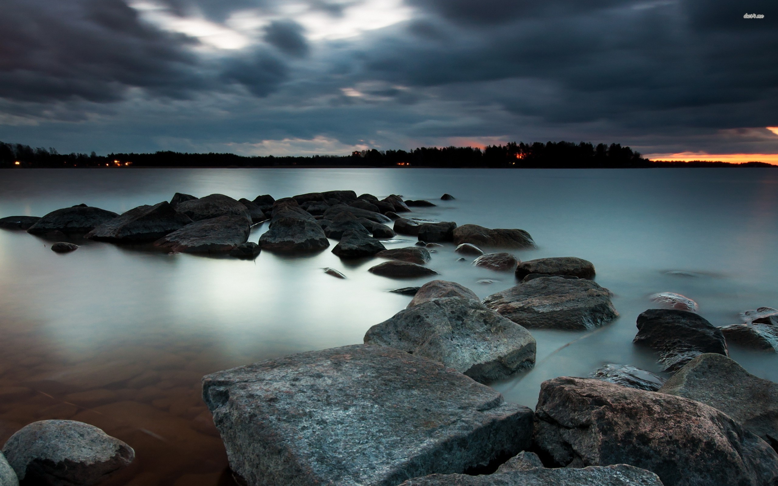 Rocky Shore At Night - HD Wallpaper 