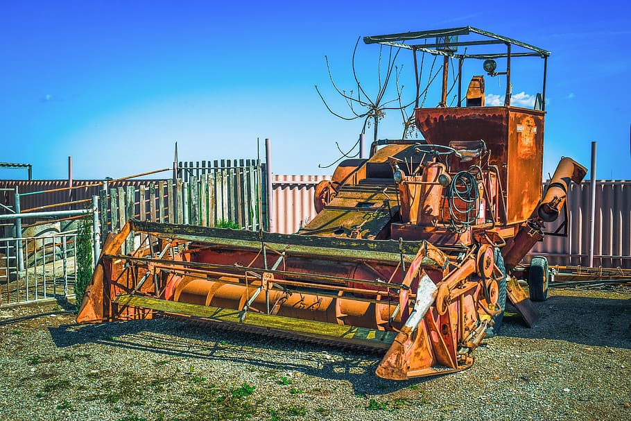 Combine, Rusty, Old, Equipment, Machine, Abandoned, - Machine - HD Wallpaper 