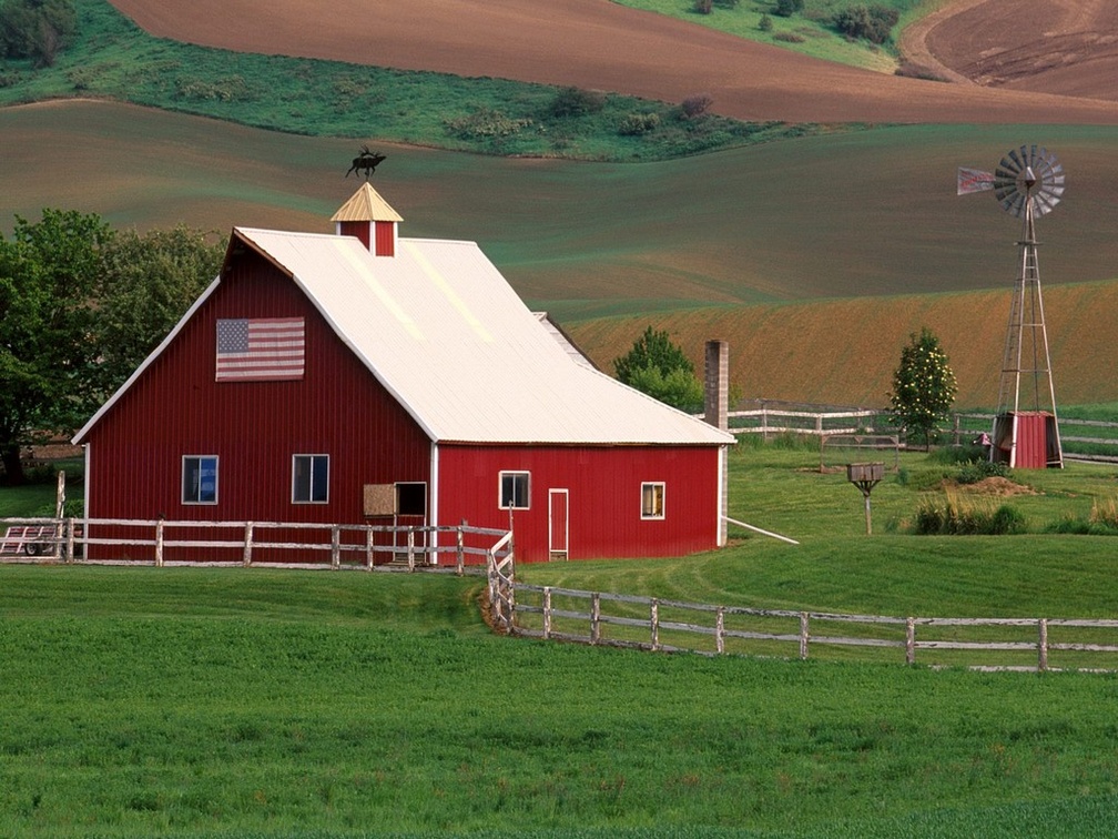 Mice And Men Farm - HD Wallpaper 