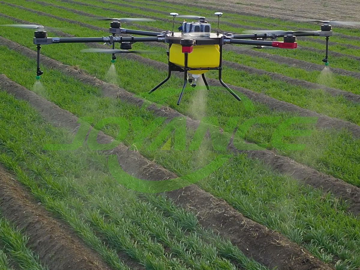 Drone Pesticide Sprayer In India Hd Wallpaper - Field - HD Wallpaper 