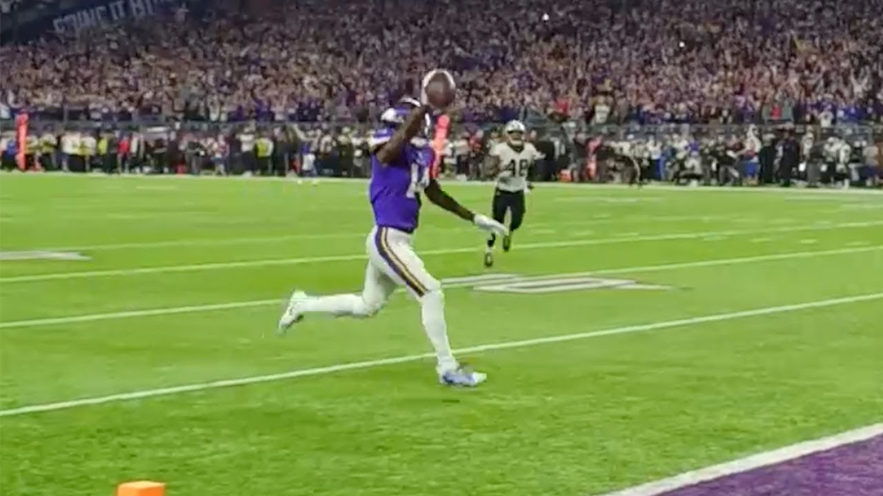 Diggs Sideline Touchdown Unbelievable - 1280x720 Wallpaper - teahub.io
