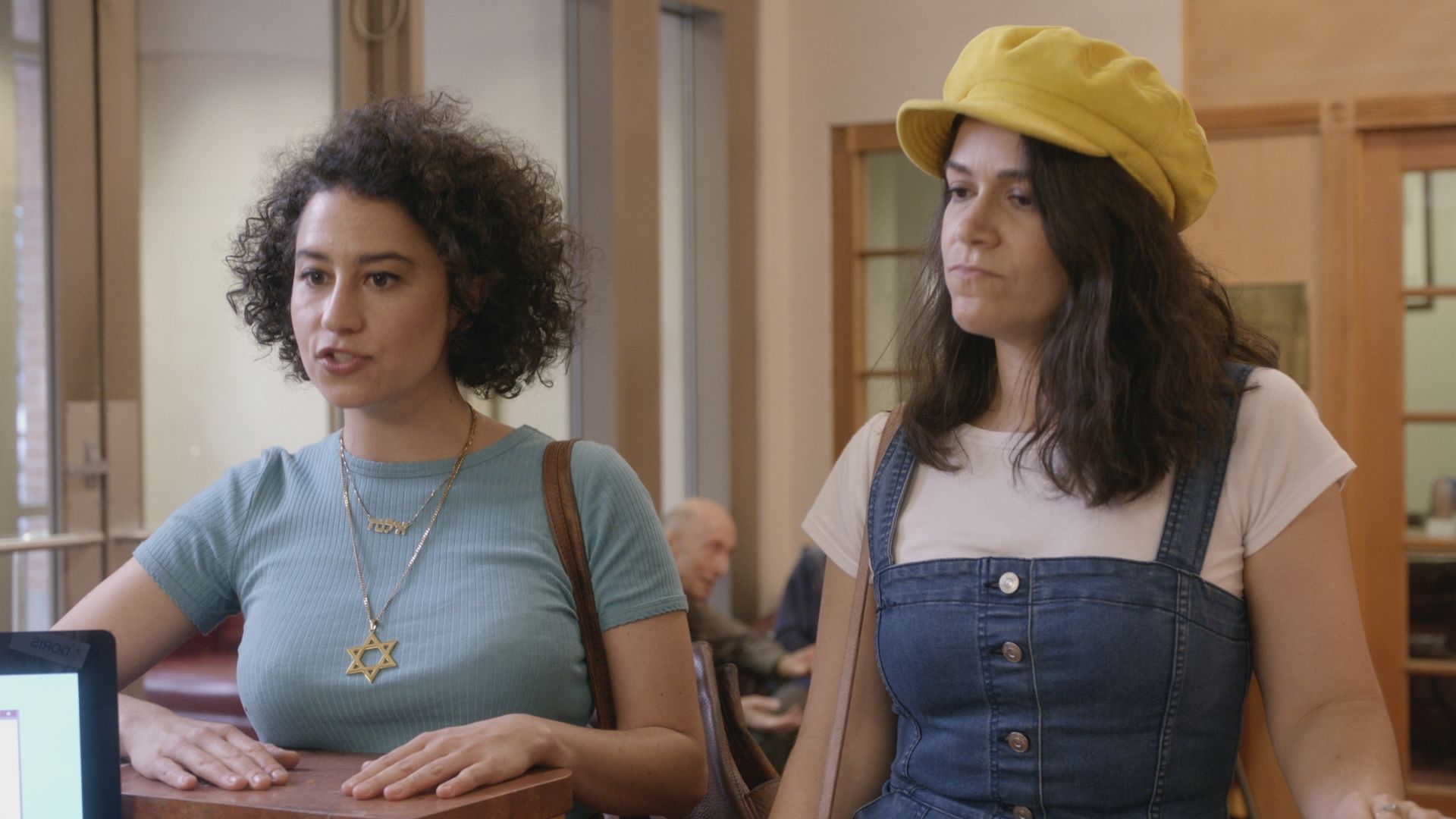 Broad City Lost And Found - HD Wallpaper 