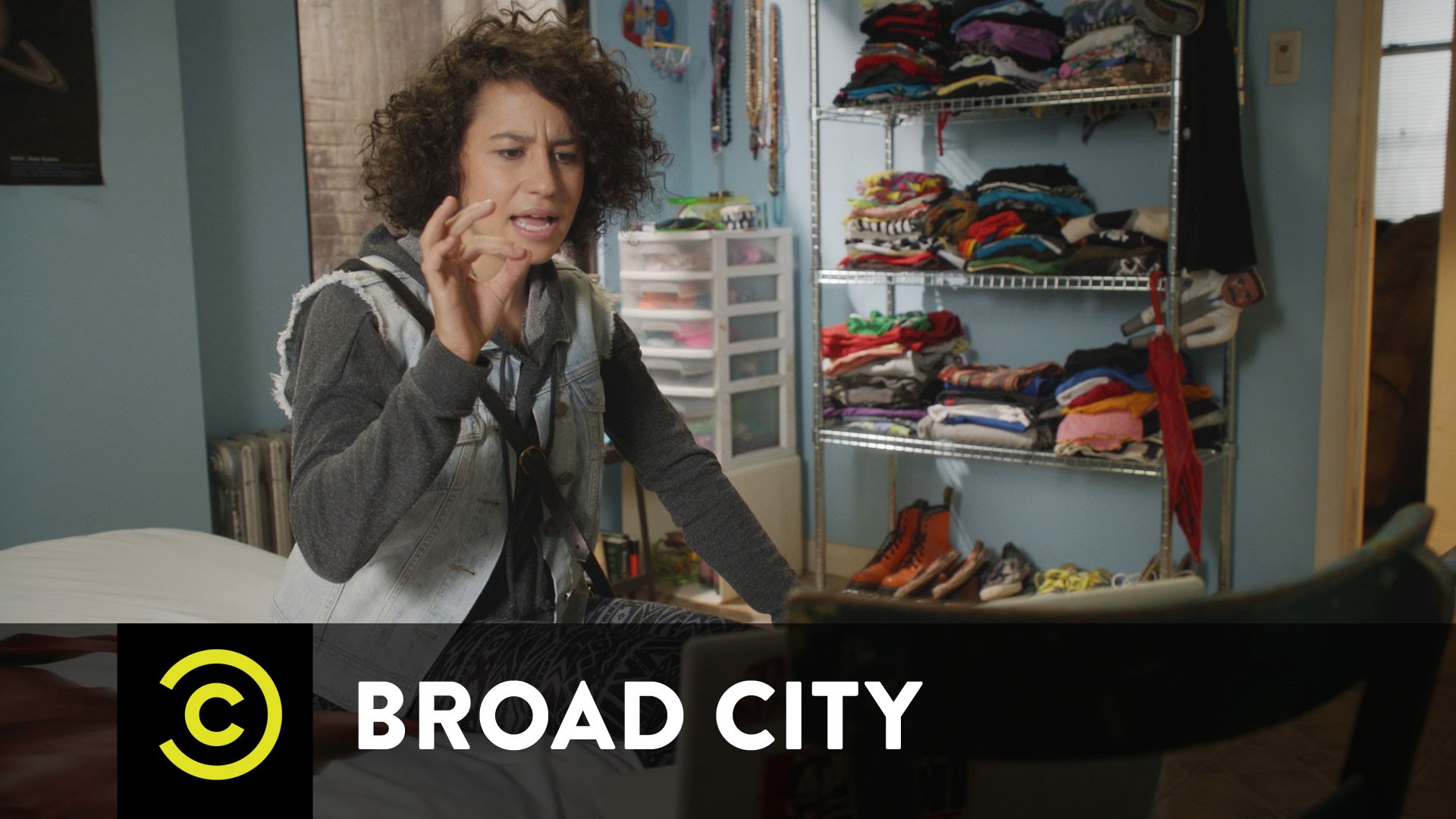 Broad City Columbus Day - HD Wallpaper 