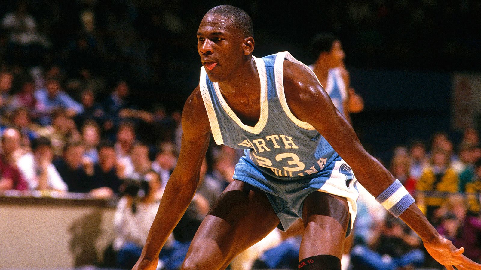 Michael Jordan North Carolina Wallpaper - Michael Jordan Unc - HD Wallpaper 