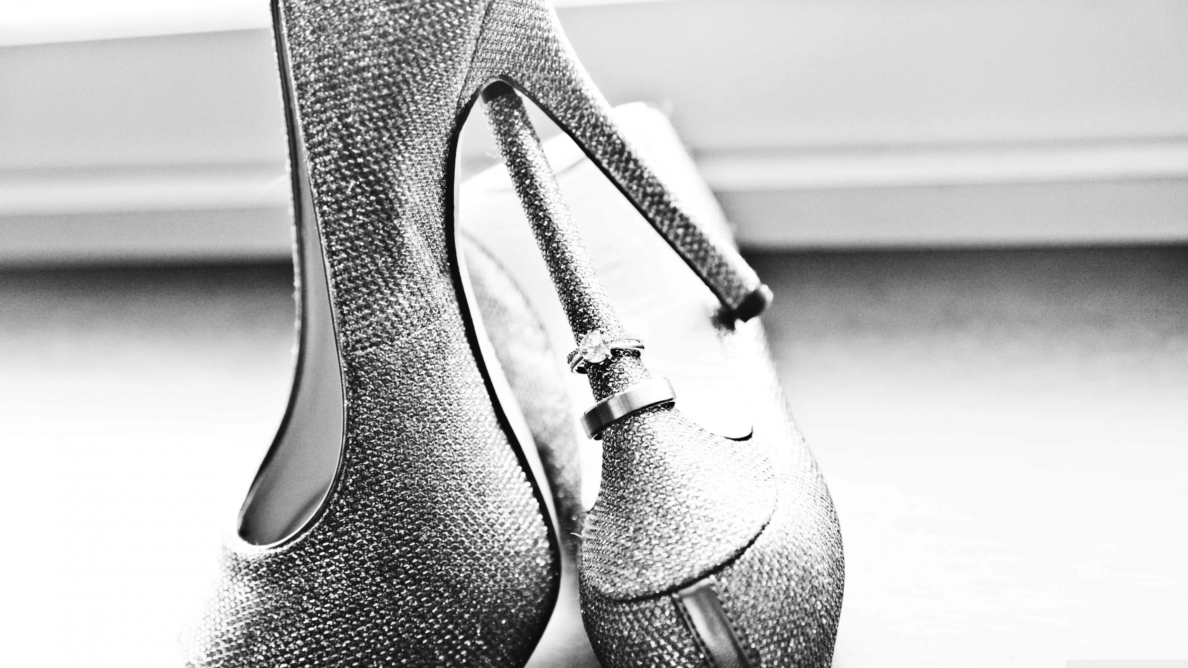 High Heels - 3840x2160 Wallpaper High Heels - 3840x2160 Wallpaper