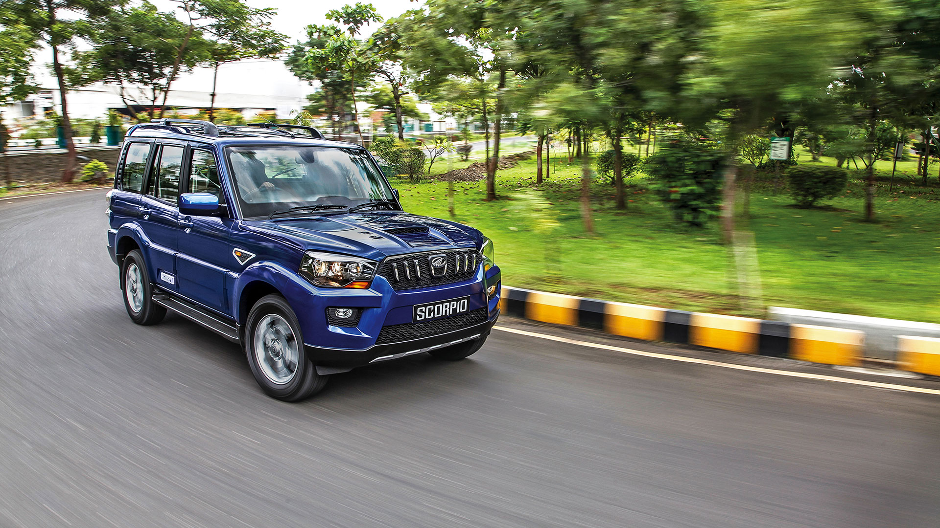 Mahindra Scorpio S3 Colours - HD Wallpaper 