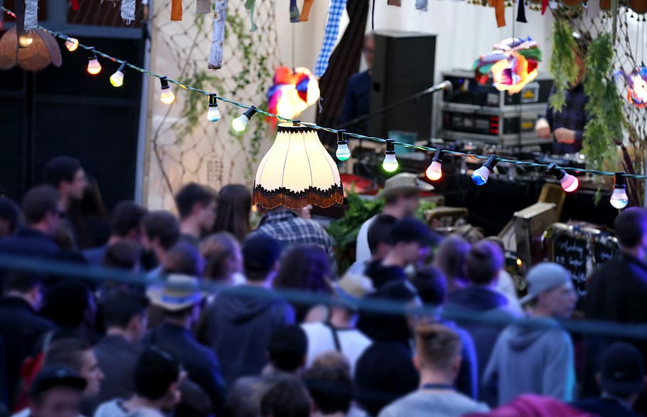 Group Of People, Music, Stage, Festival, Party, Techno, - Crowd - HD Wallpaper 