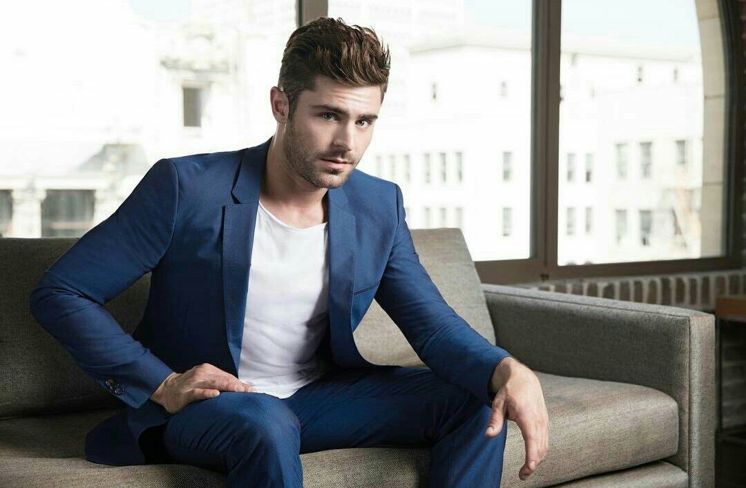 Zac Efron Wallpaper 2017 - HD Wallpaper 