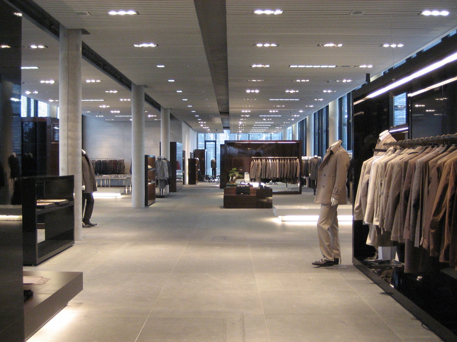 outlet hugo boss