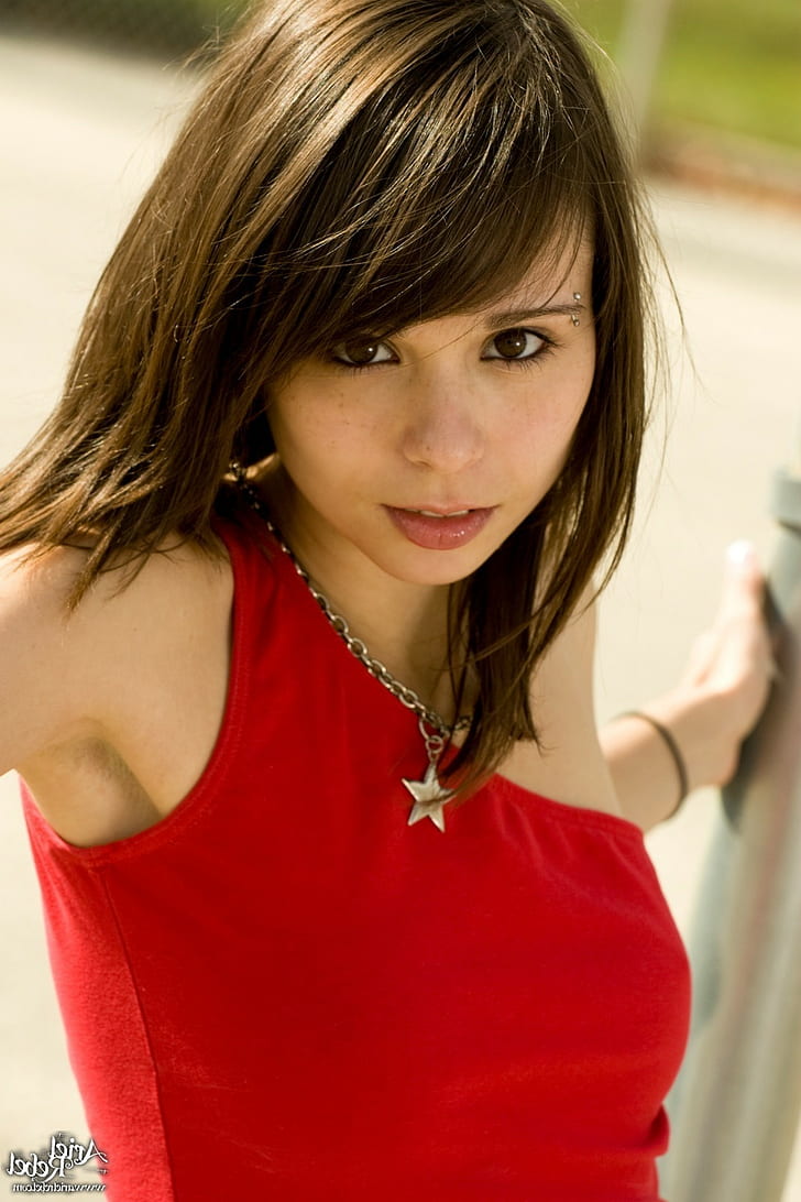 Women Ariel Rebel Model Face Brunette, Portrait, One - Ariel Rebel - HD Wallpaper 