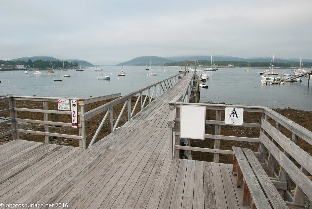 Marina - HD Wallpaper 