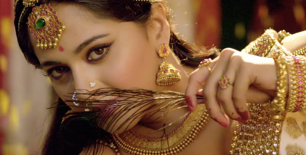Hot Sexy Hd Wallpapers - Rudhramadevi Anushka Shetty Hot - HD Wallpaper 