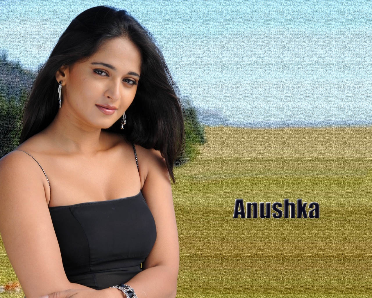 Anushka Shetty Black Dress - Anushka Shetty - HD Wallpaper 