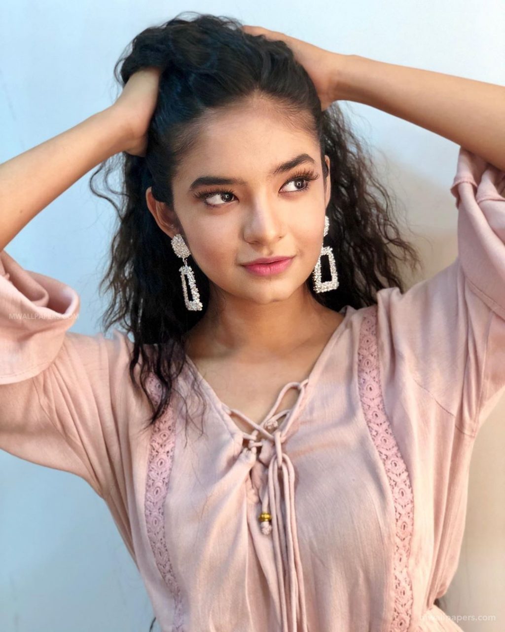 2019 Best Ideas For Anushka Sen Hd - Anushka Sen Very Hot - HD Wallpaper 