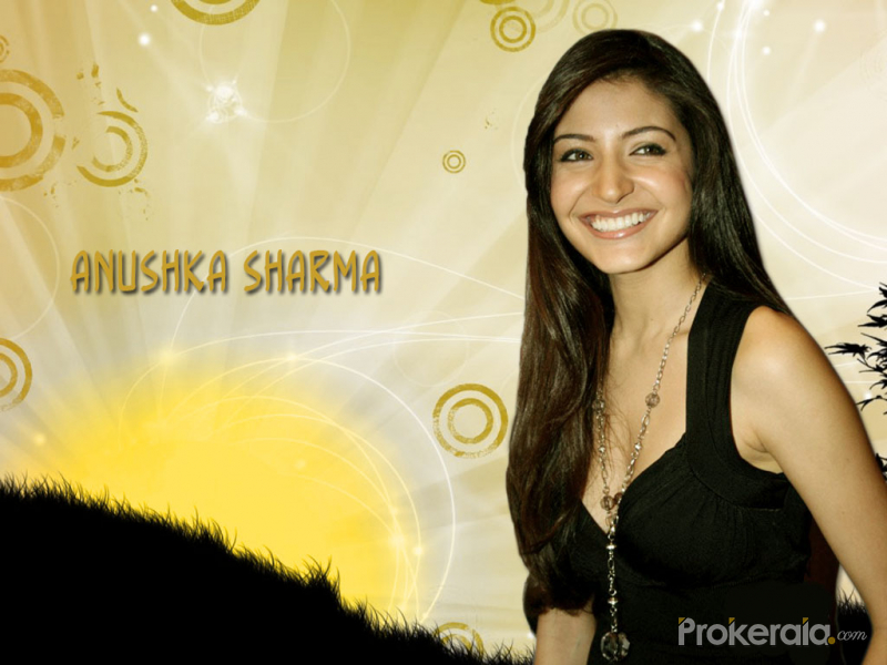 Anushka Sharma In Patiala House - HD Wallpaper 