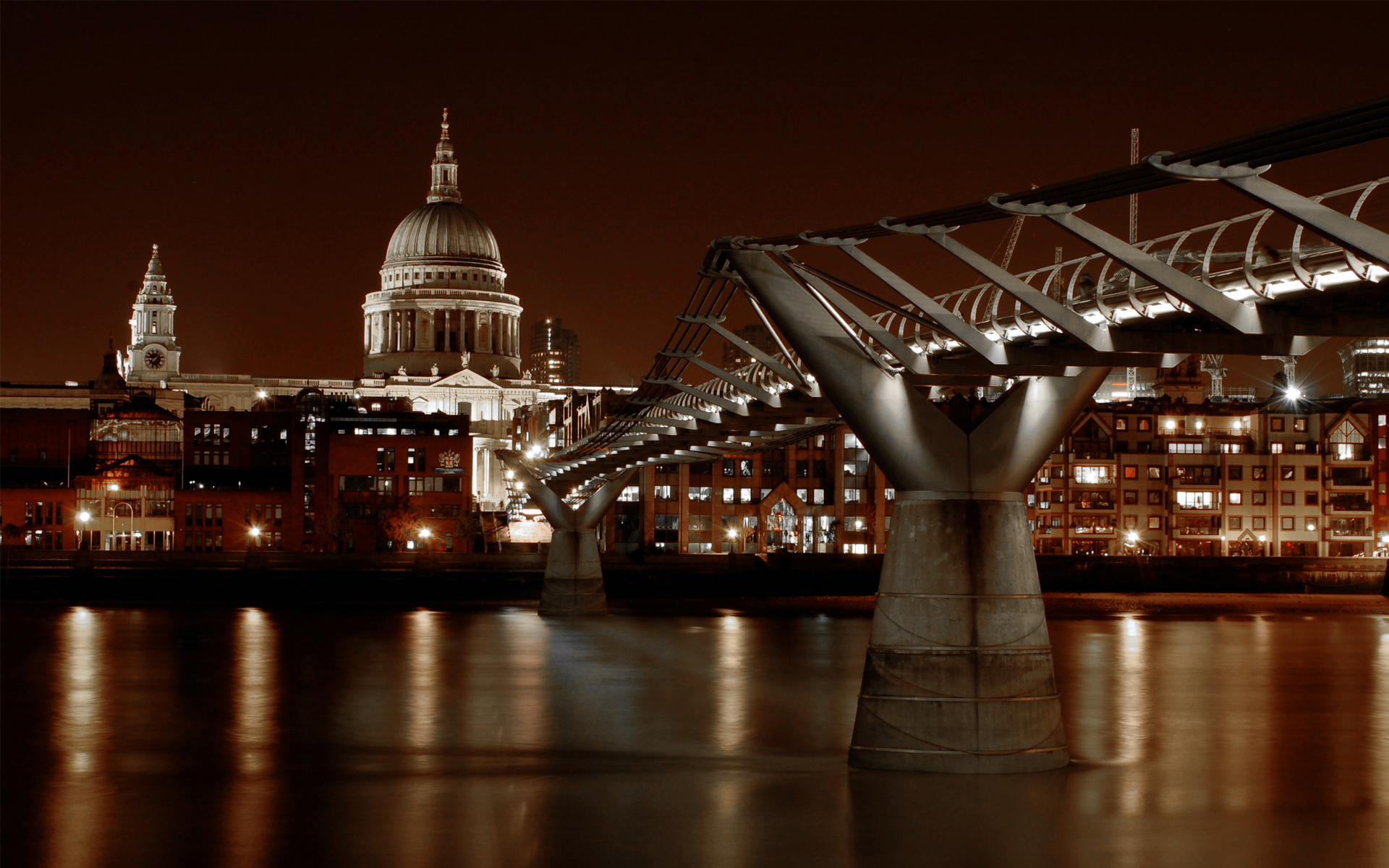 Millenium Bridge - HD Wallpaper 