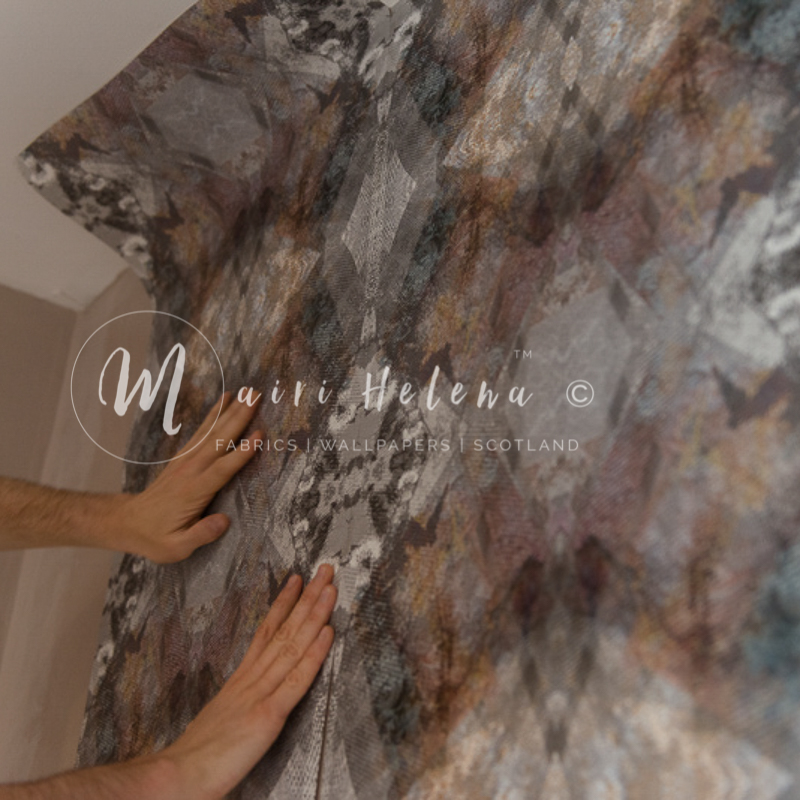 Mairi Helena Grey Tailor Thistle Wallpaper - Wood - HD Wallpaper 