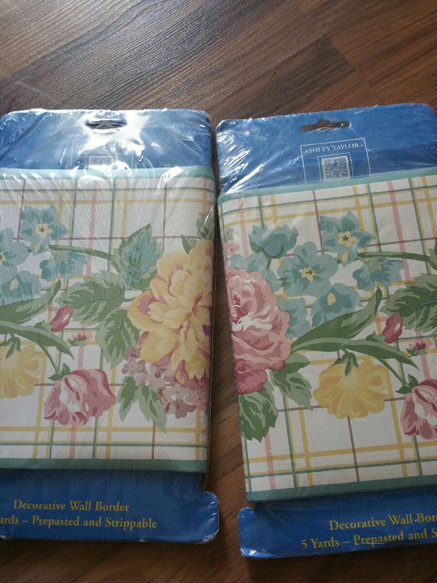 Ashley Tailor Wallpaper Border - HD Wallpaper 