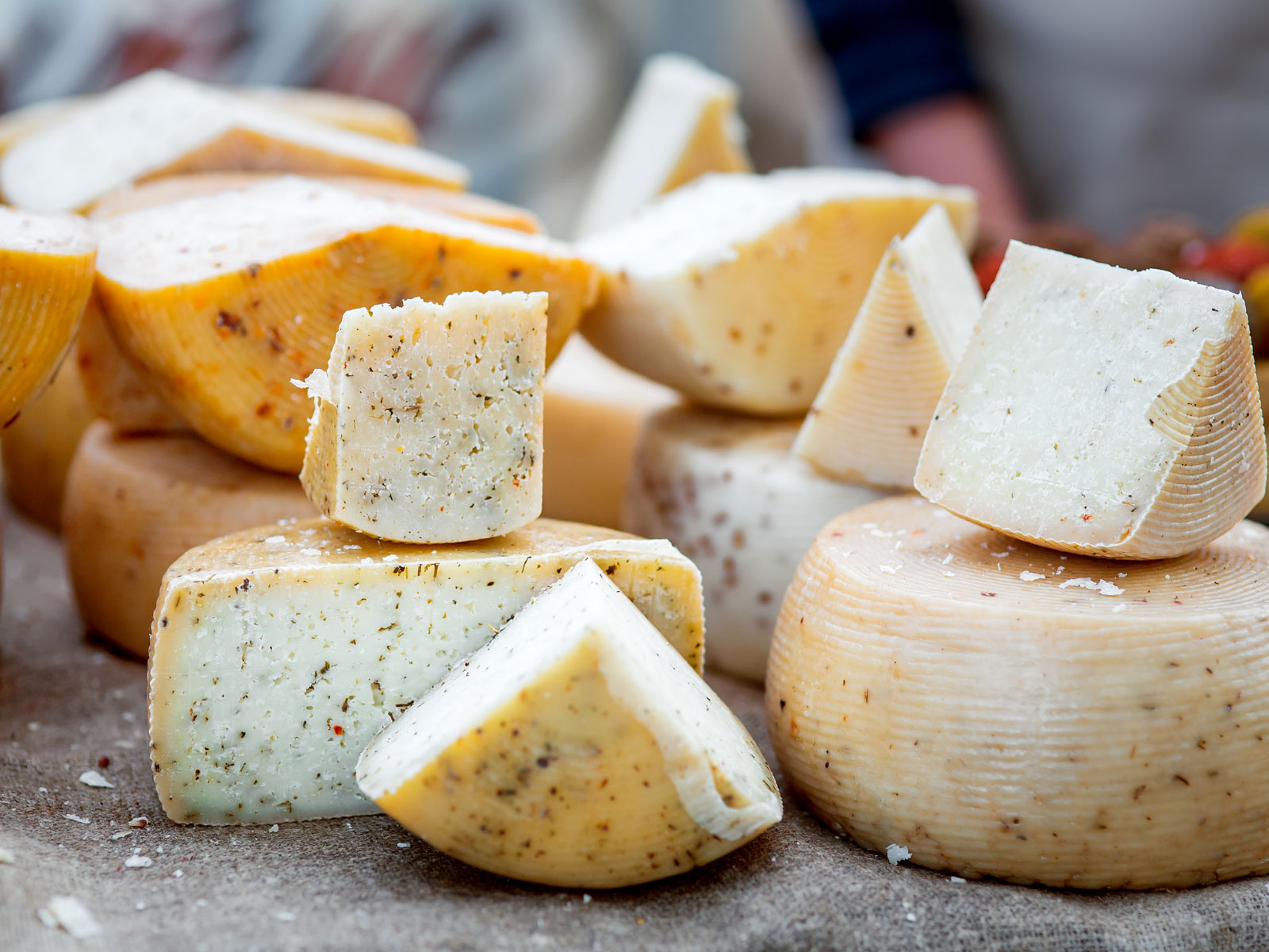 Cheese Hotel London - HD Wallpaper 