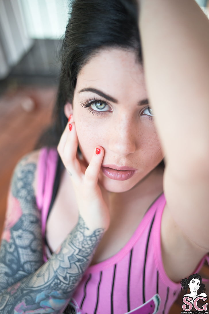 Suicide Girls, Women, Tattoo, Brunette, Balcony, Viky - Brunette Tattoo - HD Wallpaper 
