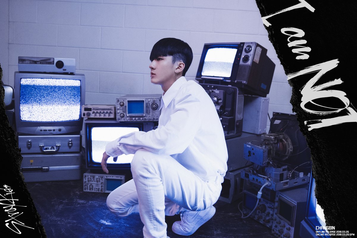 Stray Kids Felix District 9 - HD Wallpaper 