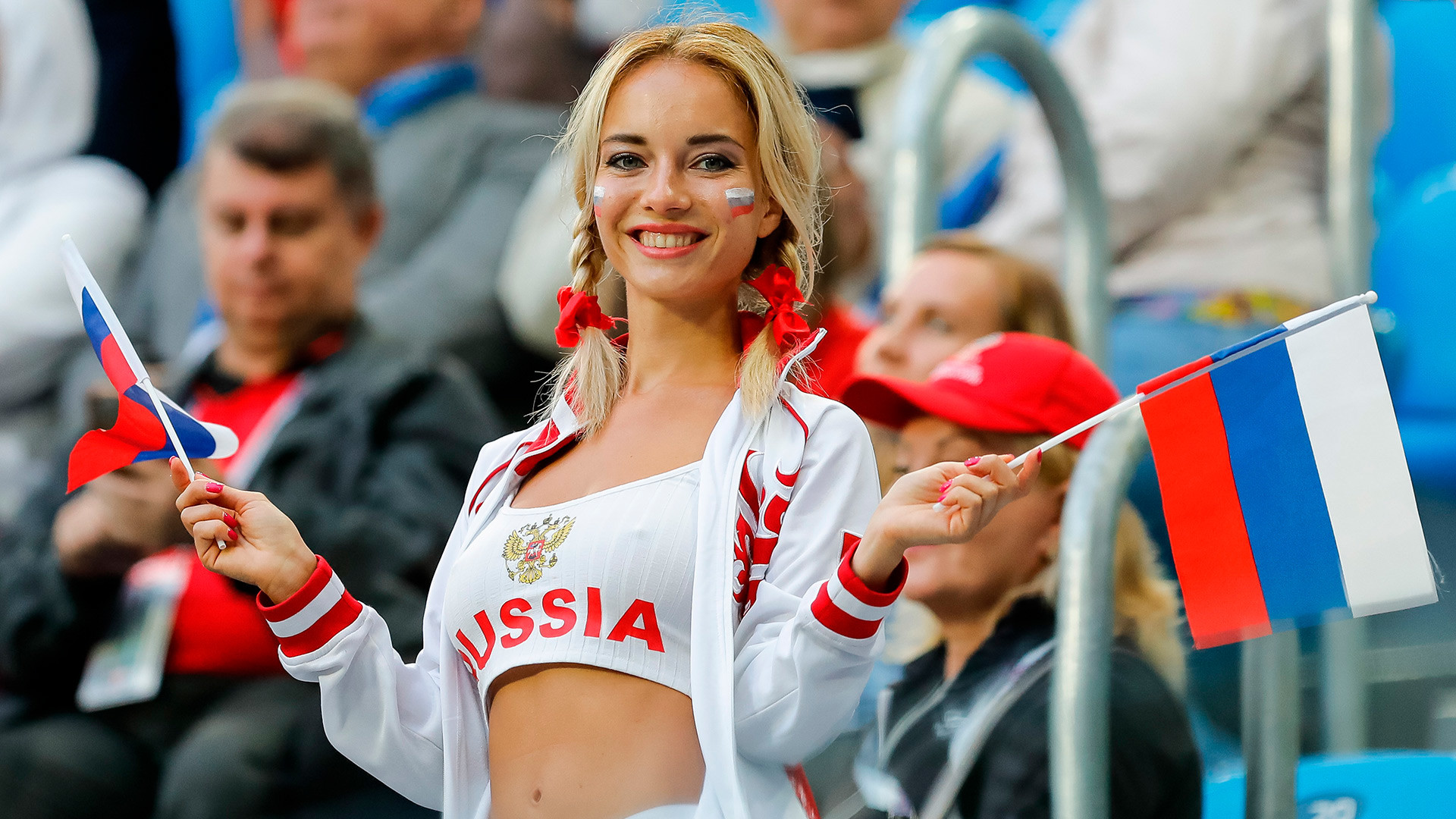 Sexy World Cup - HD Wallpaper 