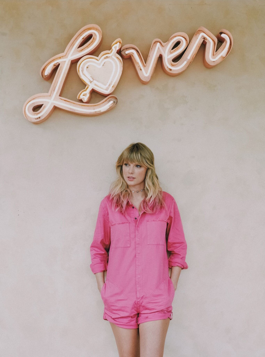 Pic - Taylor Swift Lover Album Photoshoot - HD Wallpaper 