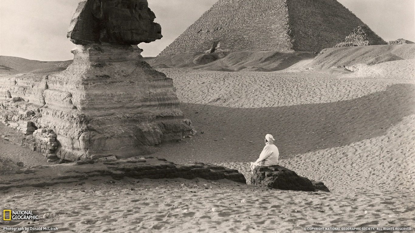 Great Sphinx Egypt-national Geographic Photography - Pyramid Buried In Sand - HD Wallpaper 