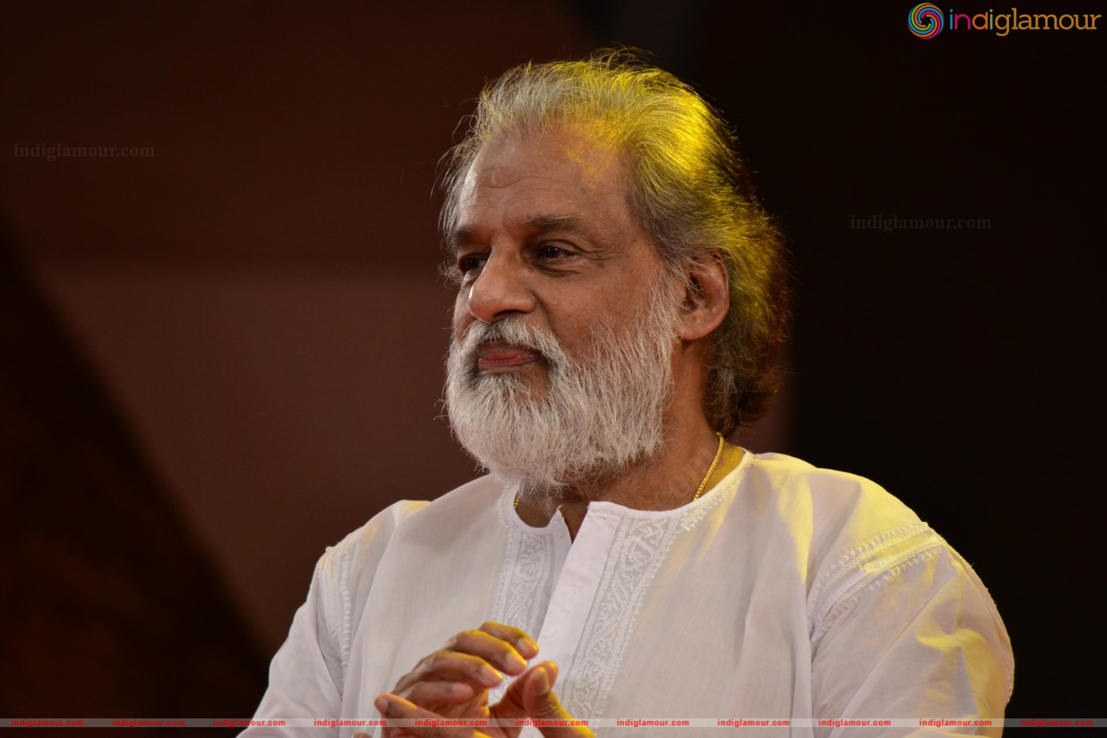 Yesudas At Vismaya Gaana Sandhya Event Photos - Yesudas Birthday - HD Wallpaper 