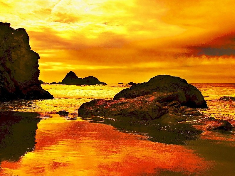 Golden Sun Beach Wallpaper - HD Wallpaper 