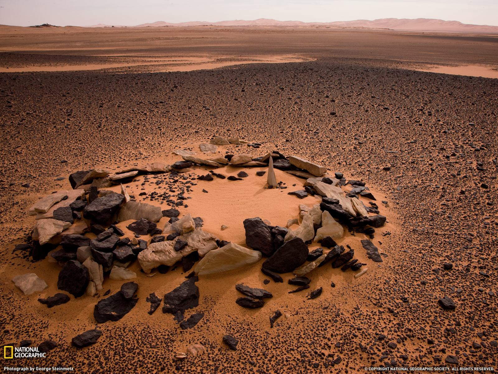 Landscape Wallpaper Pack Download - Grave On Desert - HD Wallpaper 