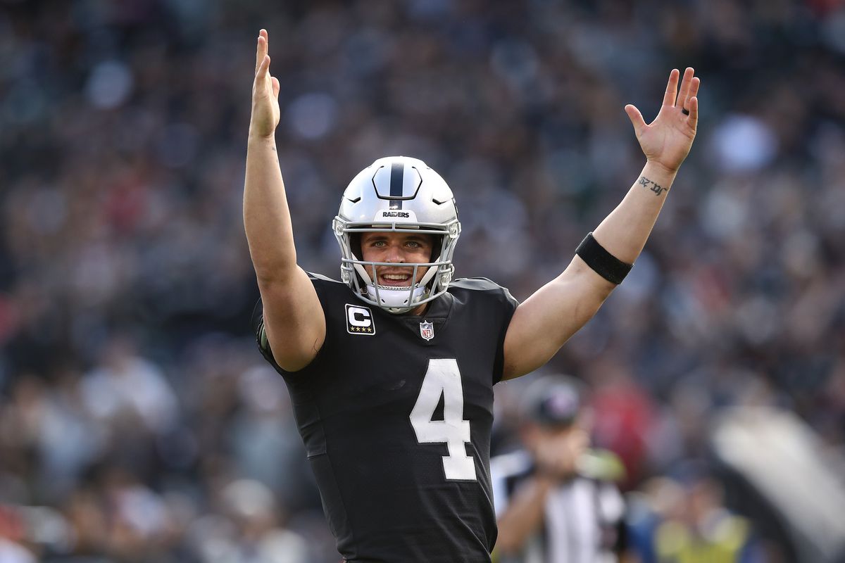 Hunter Renfrow Derek Carr - HD Wallpaper 