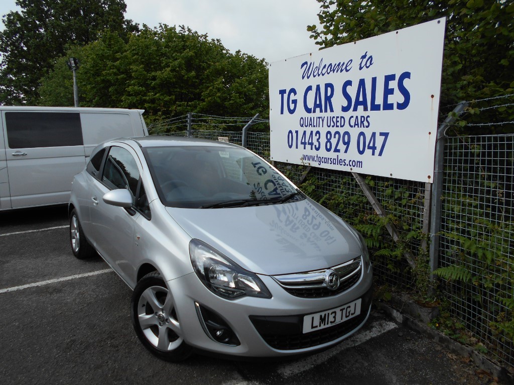 Vauxhall Corsa 
 Data Src Https - Corsa Sxi 2013 Silver - HD Wallpaper 