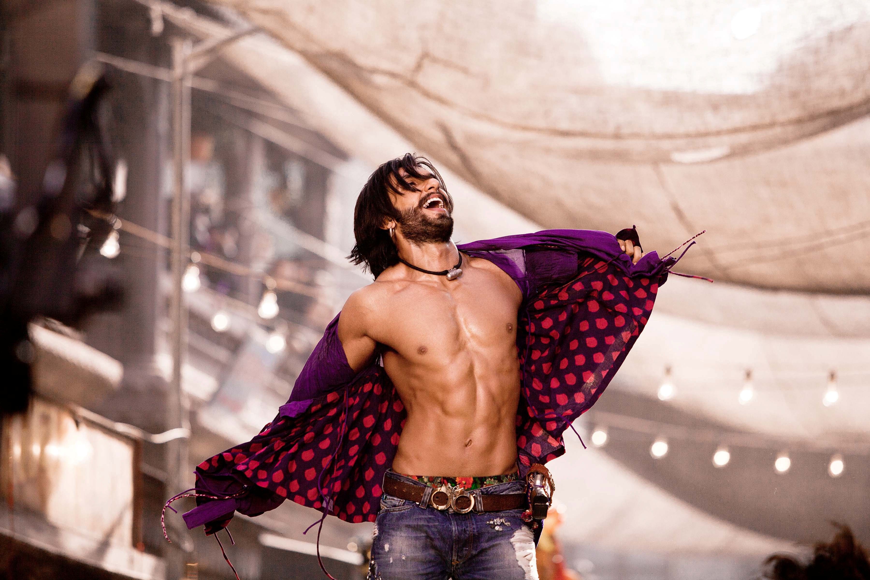 Ramleela Ranveer Singh Body - HD Wallpaper 