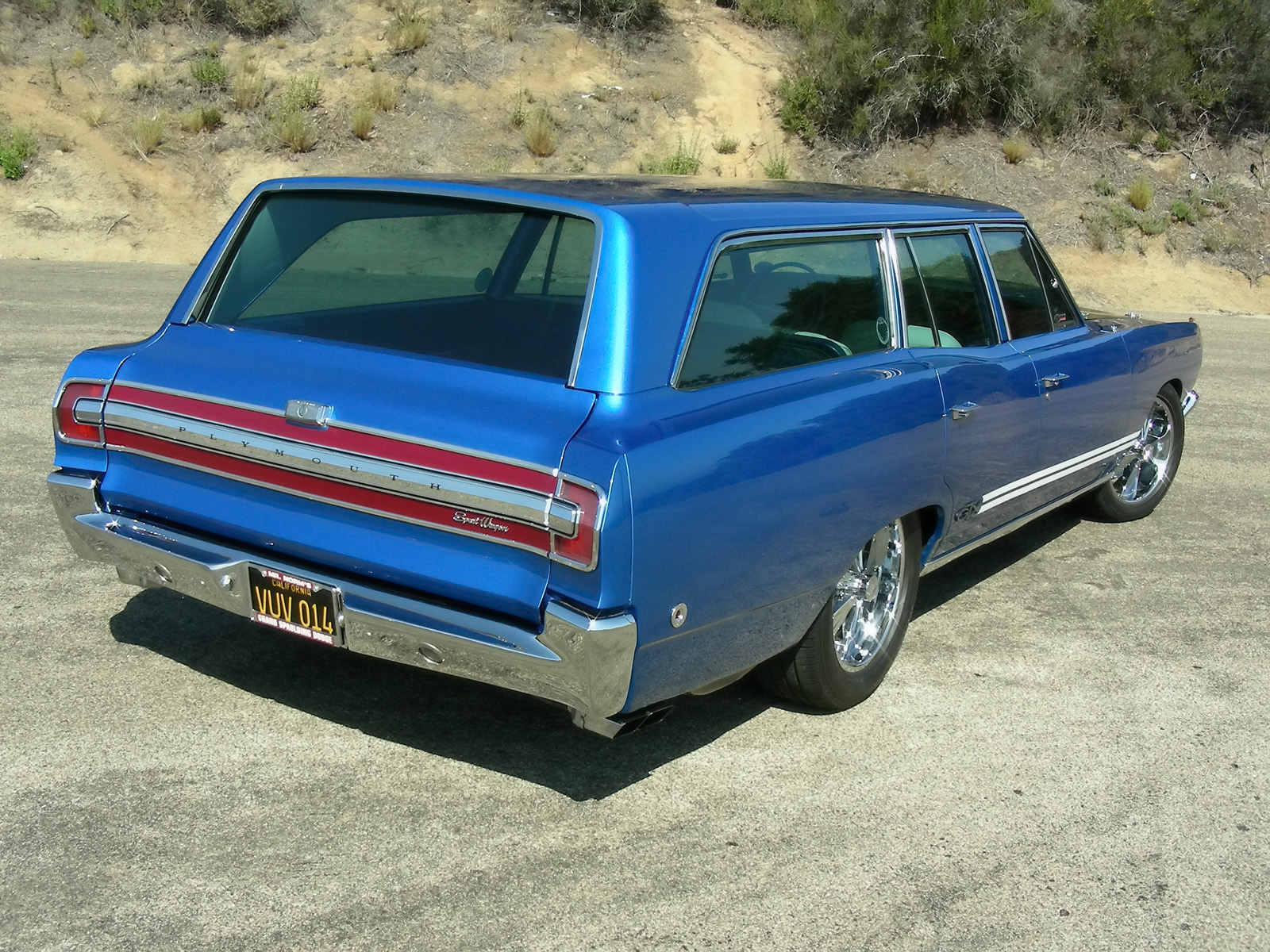 1970 Plymouth Gtx 440 Six Pack Wagon - HD Wallpaper 