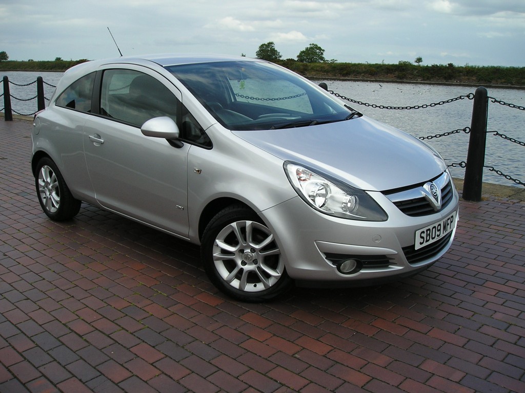 Vauxhall Corsa - Opel Corsa - HD Wallpaper 