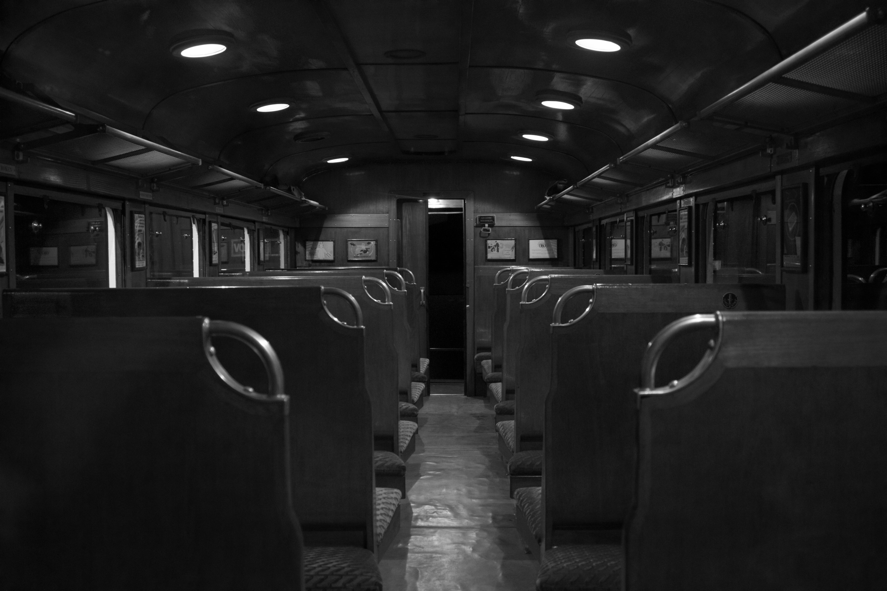 Black And White Bus Interior - HD Wallpaper 