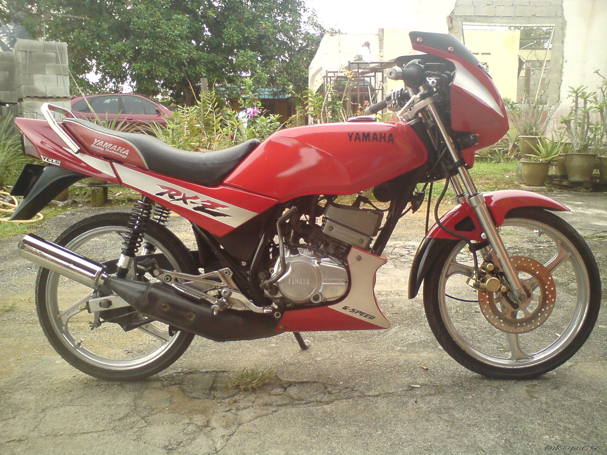 Yamaha Rxz 135 1999 - HD Wallpaper 