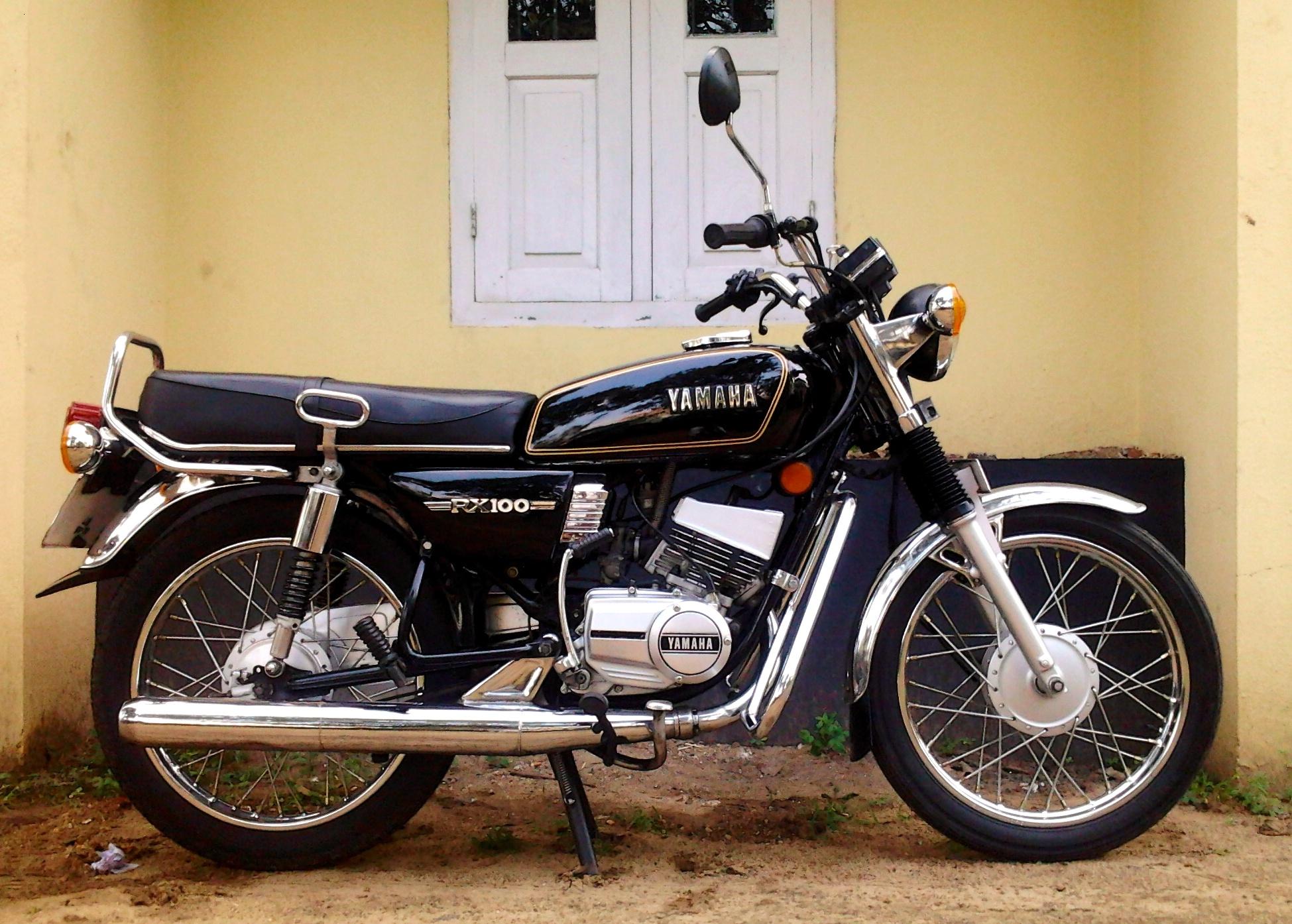 Yamaha Rxz Photo ยา มา ฮ า Rx100 1949x1394 Wallpaper Teahub Io Yamaha Rxz Photo ยา มา ฮ า Rx100 1949x1394 Wallpaper Teahub Io