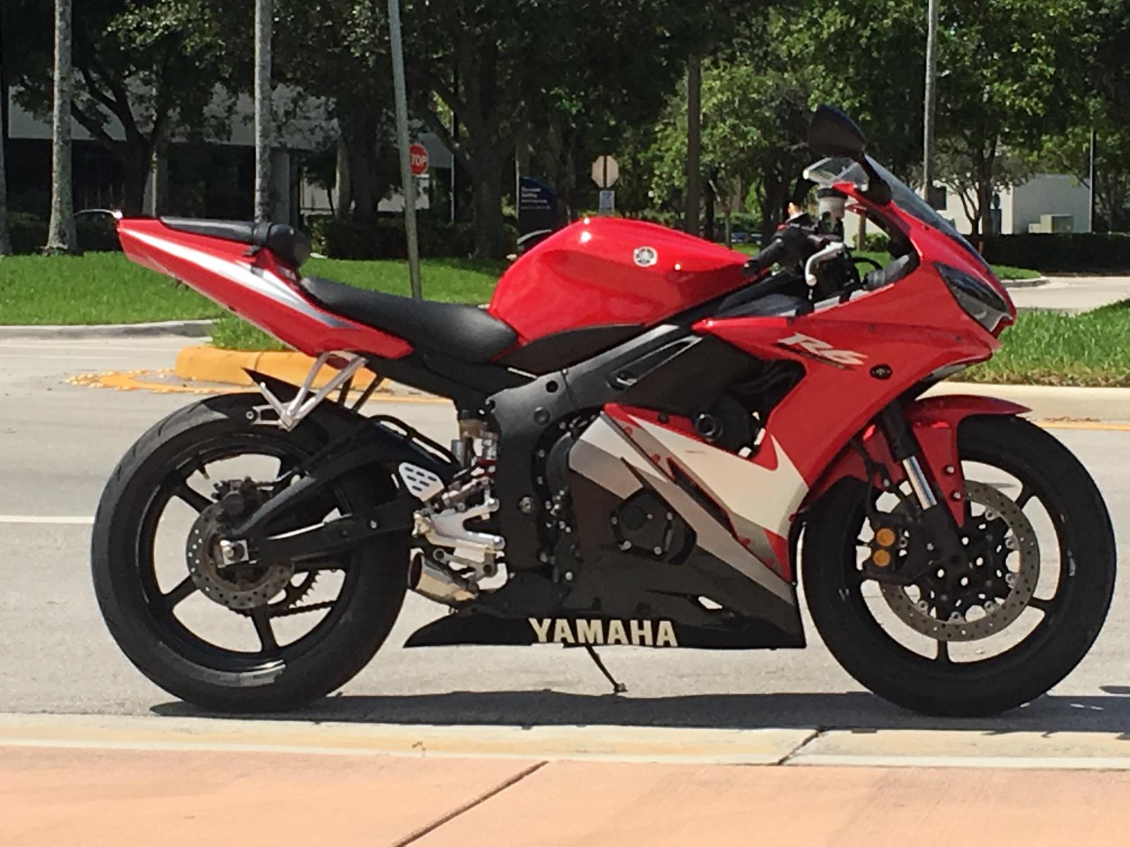 Aprilia Shiver Custom Exhaust - HD Wallpaper 