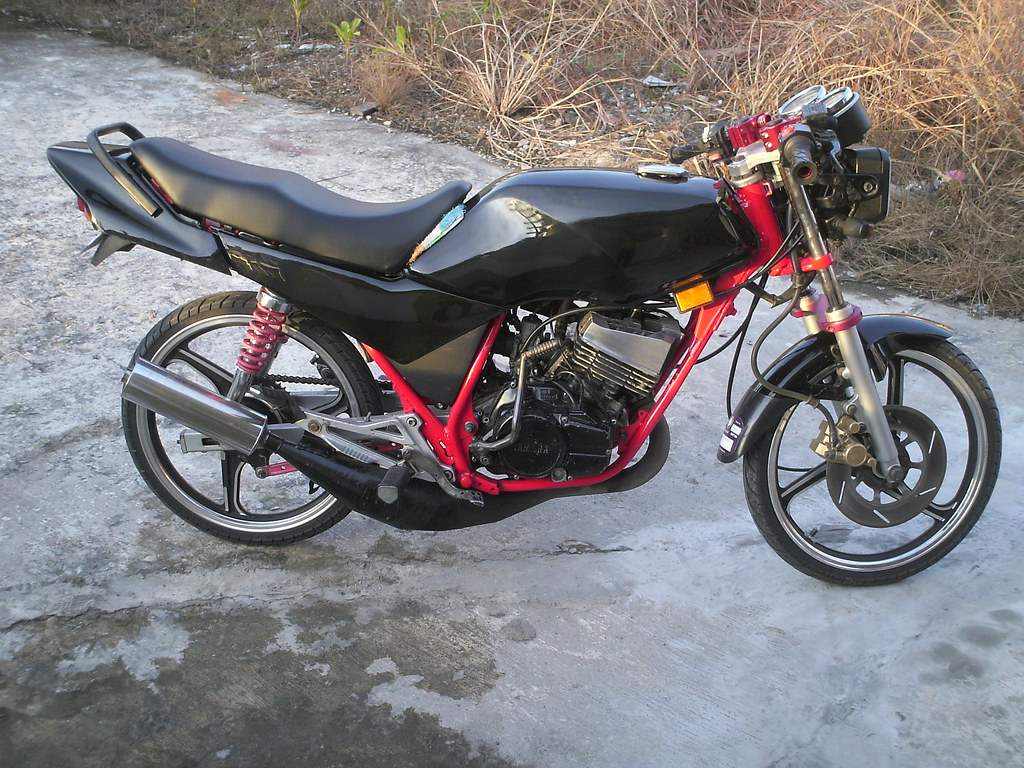 Moped - HD Wallpaper 