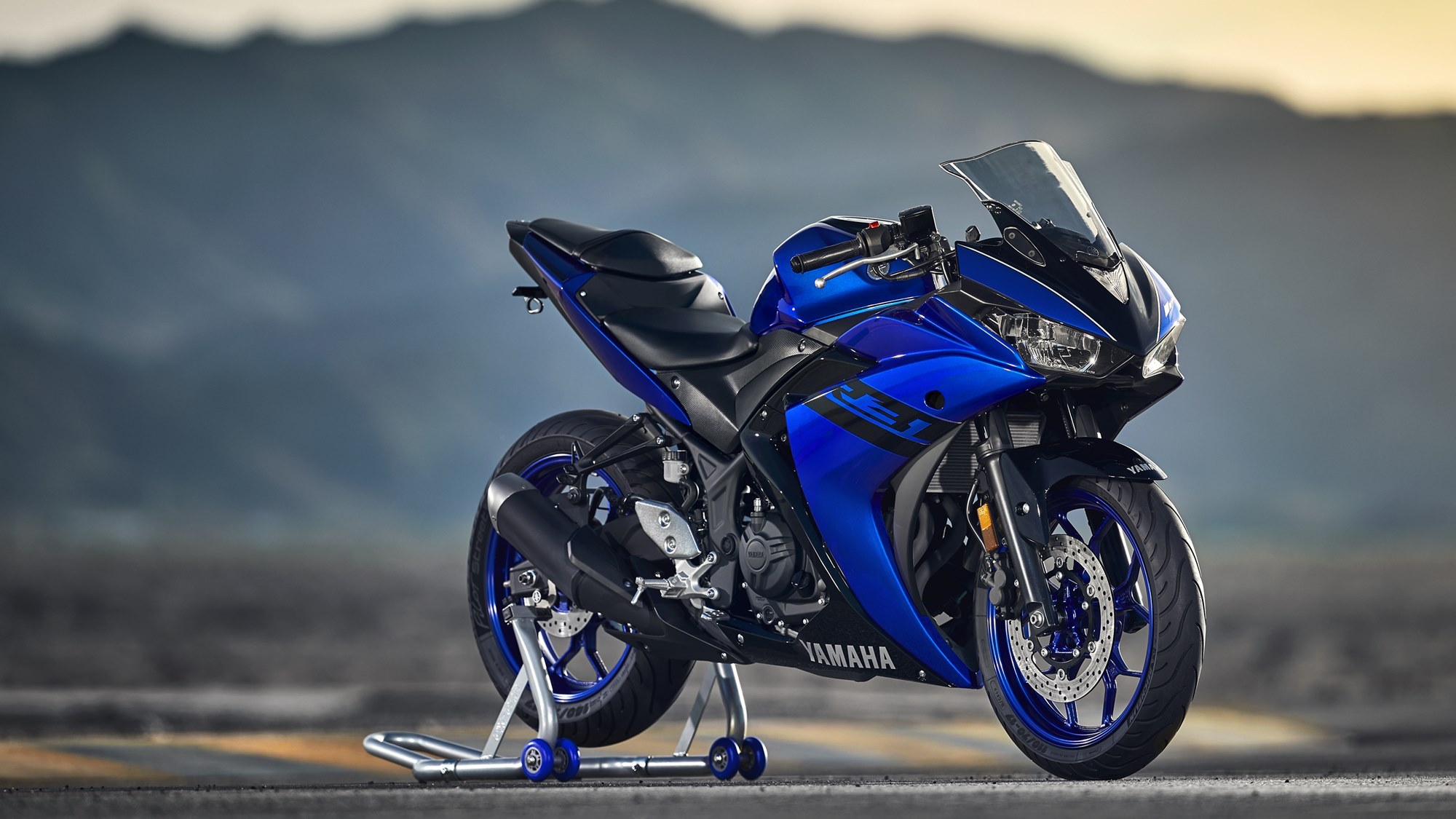 Yamaha Yzf R3 2018 - 2000x1125 Wallpaper Yamaha Yzf R3 2018 - 2000x1125 Wallpaper