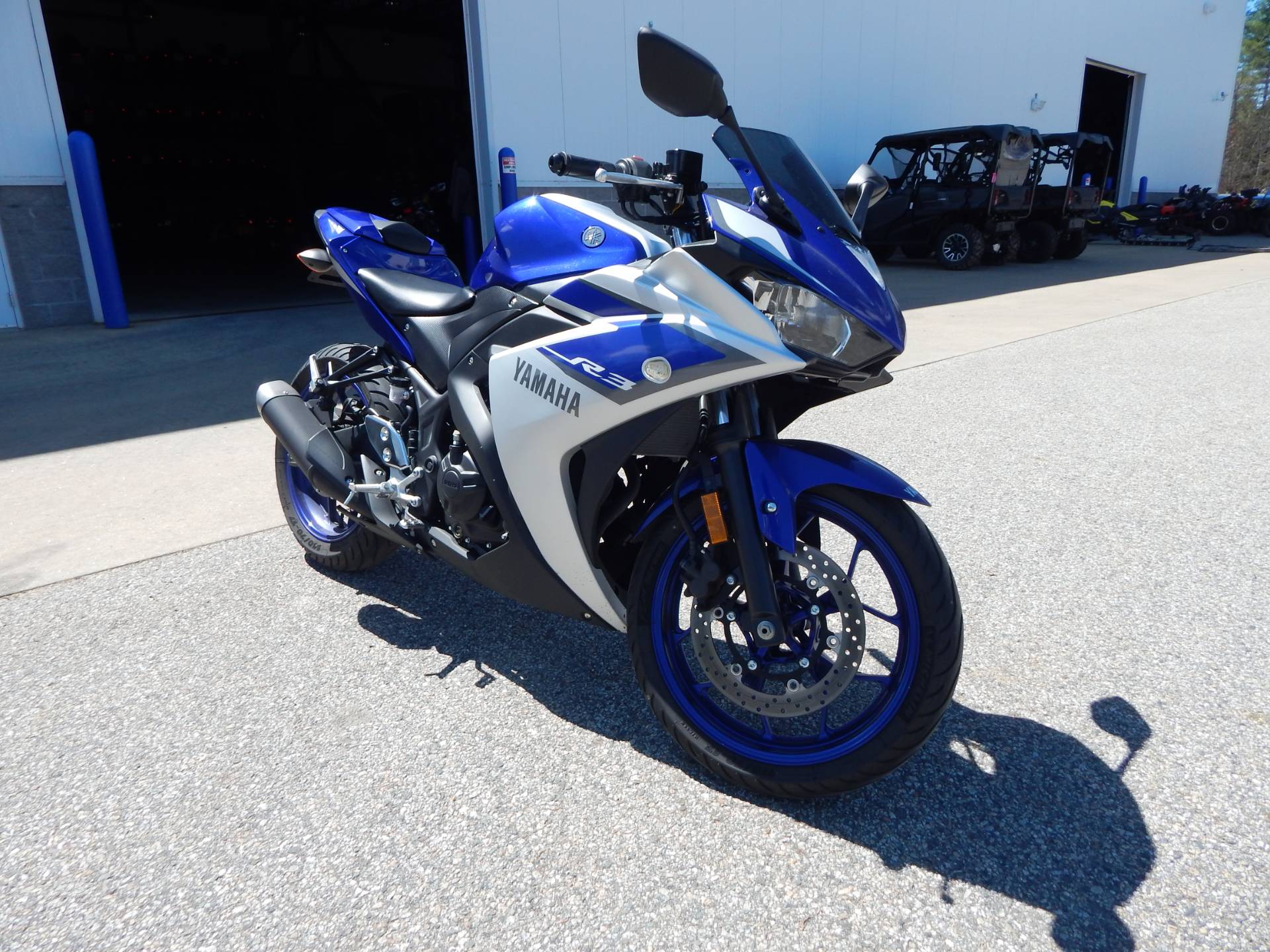 used yamaha r3