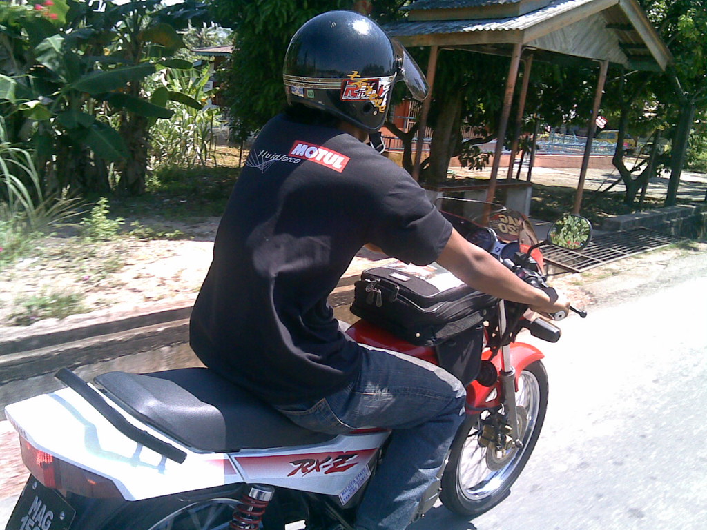 Motorcycling - HD Wallpaper 