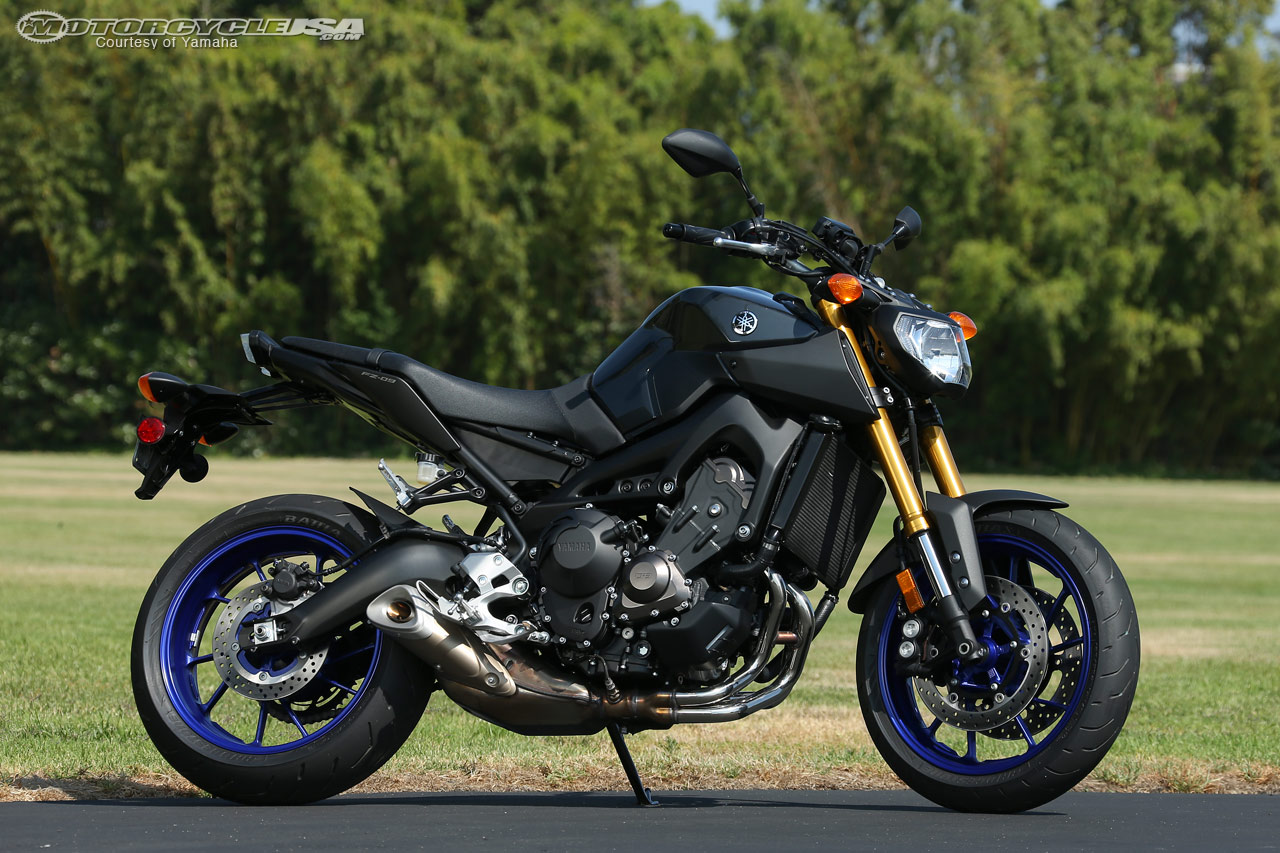 2014 Yamaha Fz-09 - Fz09 2014 - HD Wallpaper 