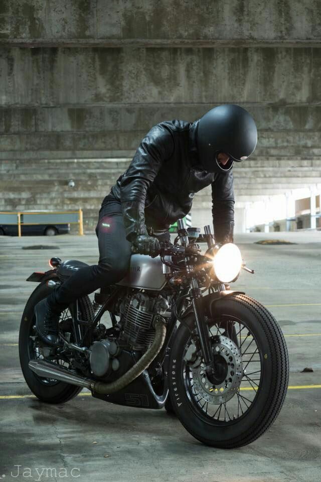 Yamaha Hd Iphone Wallpaper ~ Hd Iphone Wallpaper - Cafe Racer Classic Motorcycles - HD Wallpaper 